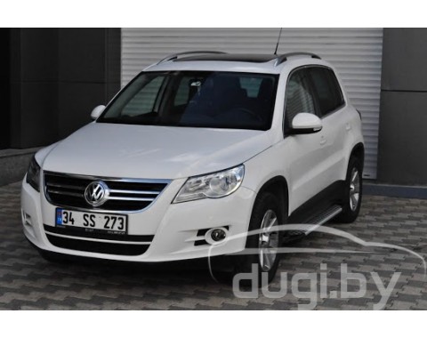 Пороги алюминиевые "Artemis" для VW Tiguan.